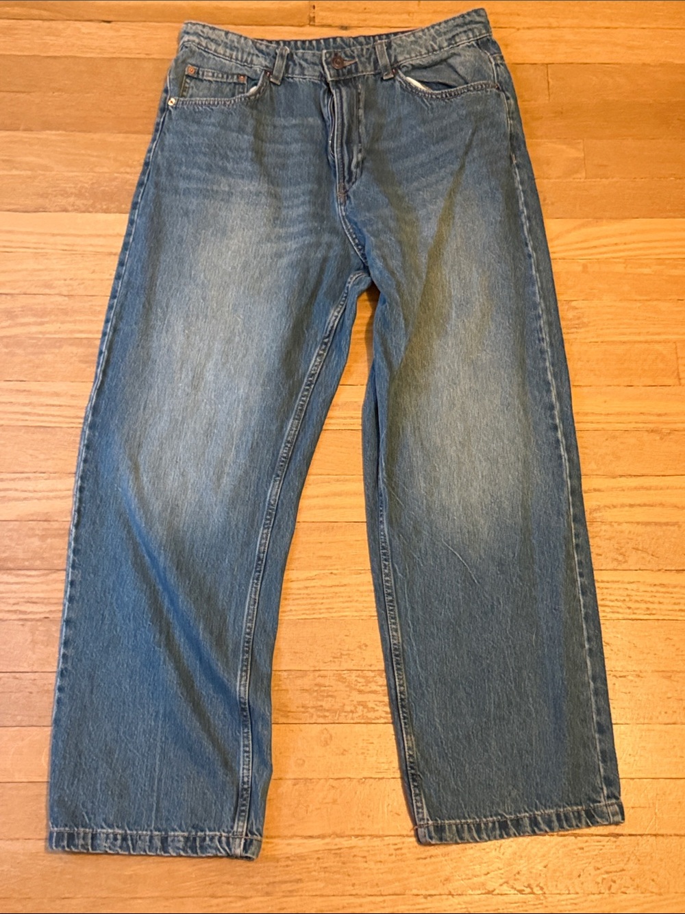 Bershka Relaxed Fit Denim Jeans in Faded Blue